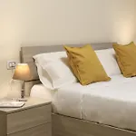 King Ladislao Apartment By Wonderful Italy